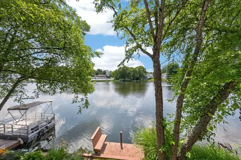 View/Area - 6830 Sandharbor Ct, Hamilton Township, OH 45039 photo 9 of 10