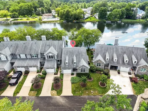 View/Area - 6830 Sandharbor Ct, Hamilton Township, OH 45039 photo 1 of 10