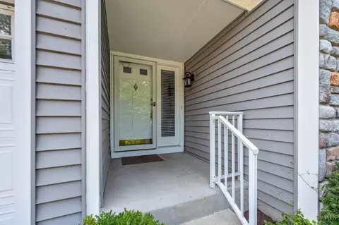 Exterior - 6830 Sandharbor Ct, Hamilton Township, OH 45039 photo 3 of 11