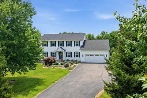 Exterior - 4401 Thornview Dr, Morrow, OH 45152 photo 7 of 8