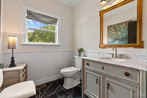 Bath - 4401 Thornview Dr, Morrow, OH 45152 photo 1 of 4