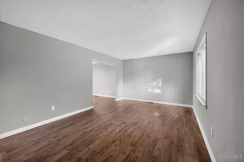 2015 Windmill Way, Cincinnati, OH 45240 photo 3