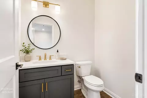 Bath - 259 Strader Ave, Cincinnati, OH 45226 photo 1 of 3
