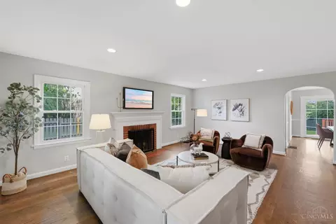 7981 State Rd, Cincinnati, OH 45255 photo 5