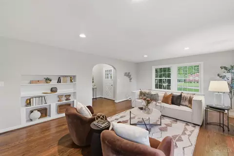 7981 State Rd, Cincinnati, OH 45255 photo 6
