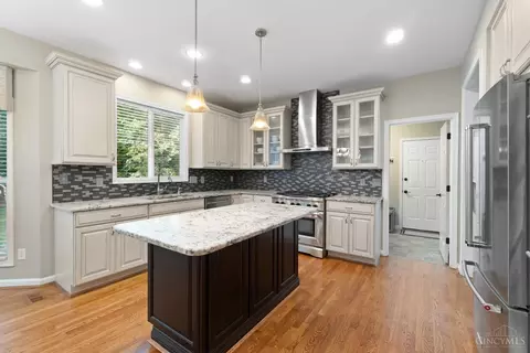 Kitchen - 8410 Greenleaf Dr, Cincinnati, OH 45255 photo 1 of 2