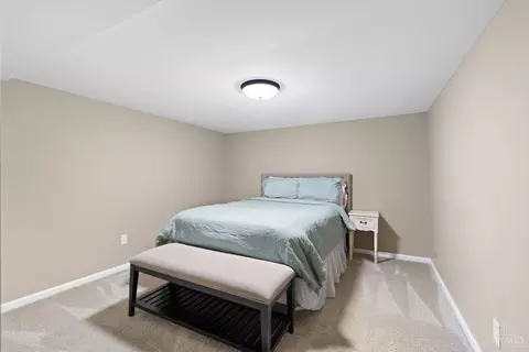 Bedroom - 8410 Greenleaf Dr, Cincinnati, OH 45255 photo 9 of 9