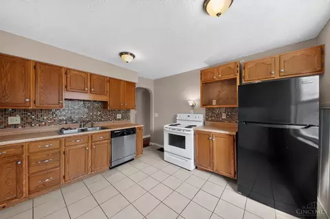 4367 Cappel Dr, Cincinnati, OH 45205 photo 13