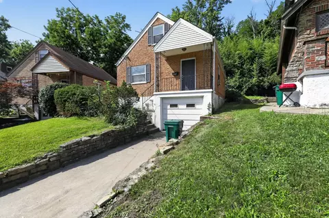4367 Cappel Dr, Cincinnati, OH 45205 photo 3