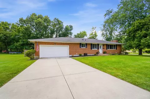 205 Parker Dr, Springboro, OH 45066