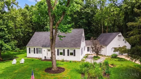 15 Bull Run Dr, Oxford, OH 45056