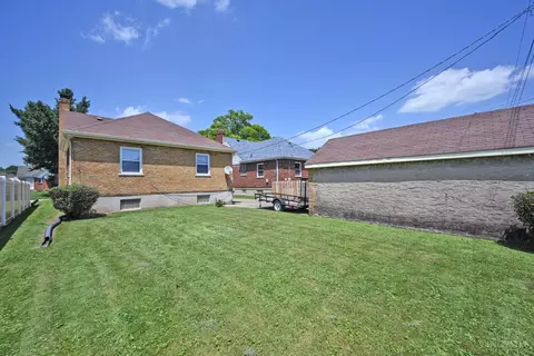Exterior - 1837 Glendon Pl, Cincinnati, OH 45237 photo 8 of 8