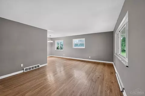 11410 Pippin Rd, Cincinnati, OH 45231 photo 6