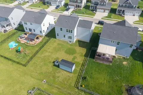 View/Area - 1364 Springfield Dr, Harrison, OH 45030 photo 2 of 12