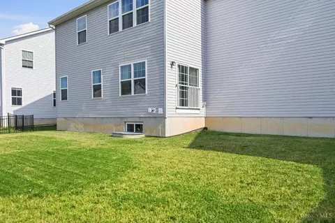 Exterior - 1364 Springfield Dr, Harrison, OH 45030 photo 11 of 13