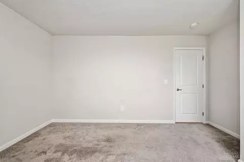 Bedroom - 1364 Springfield Dr, Harrison, OH 45030 photo 8 of 14
