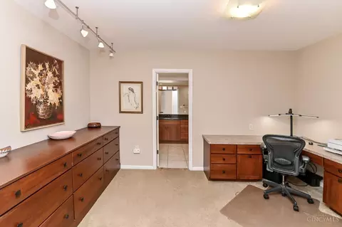 2444 Madison Rd, Cincinnati, OH 45208 photo 31
