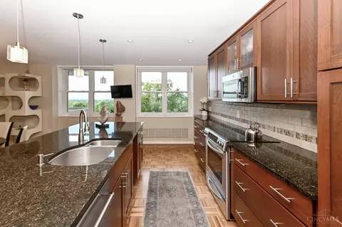 2444 Madison Rd, Cincinnati, OH 45208 photo 21
