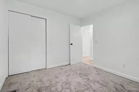 8719 Hood Ct, Cincinnati, OH 45231 photo 7