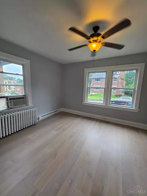 721 Chalfonte Pl, Cincinnati, OH 45229 photo 5
