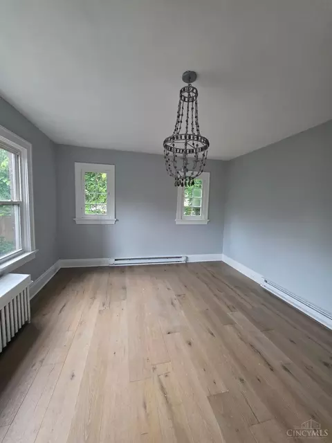 721 Chalfonte Pl, Cincinnati, OH 45229 photo 9