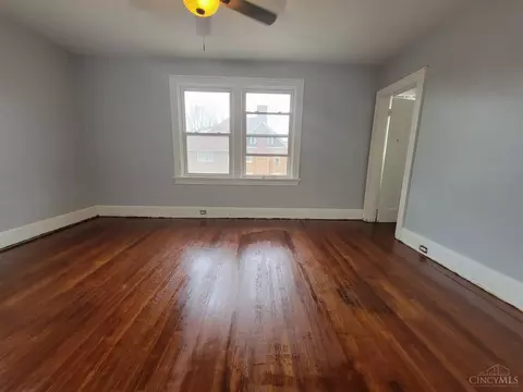 721 Chalfonte Pl, Cincinnati, OH 45229 photo 13