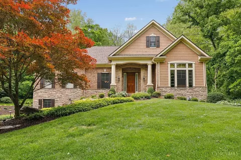 1221 Ten Mile Rd, New Richmond, OH 45157