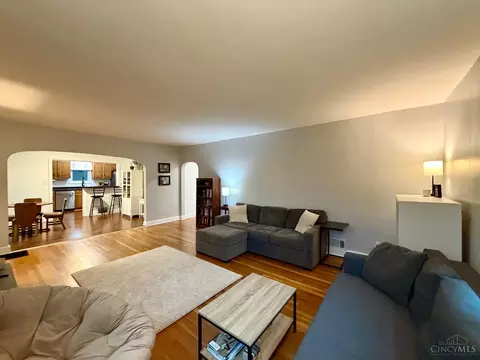 Living - 11560 Walnut St, Springdale, OH 45246 photo 3 of 3