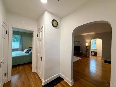 Entry Way - 11560 Walnut St, Springdale, OH 45246 photo 5 of 5