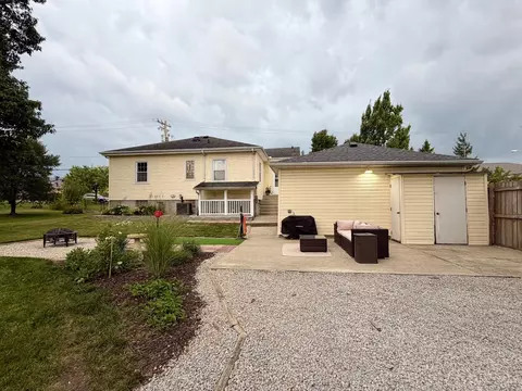 Exterior - 11560 Walnut St, Springdale, OH 45246 photo 12 of 18