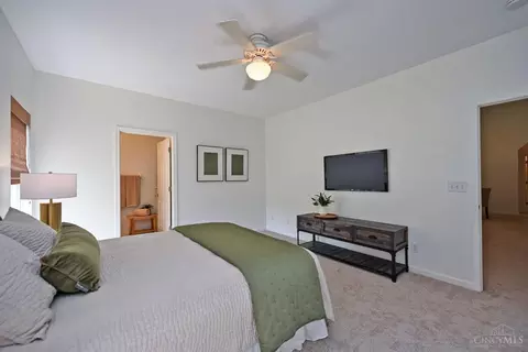 Bedroom - 363 Delaware Dr, Hamilton Township, OH 45039 photo 2 of 5