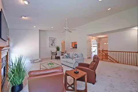 Living - 363 Delaware Dr, Hamilton Township, OH 45039 photo 3 of 3