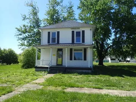 249 Beechmont Ave, Osgood, IN 47037