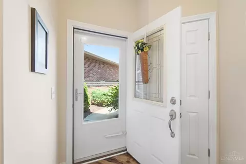 Entry Way - 539 Miami Trce, Harrison, OH 45030 photo 1 of 4