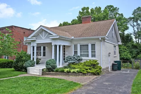 5830 Woodmont Ave, Cincinnati, OH 45213