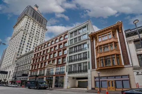 15 Fourth St, Cincinnati, OH 45202