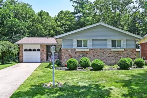 137 Bayham Dr, Cincinnati, OH 45218