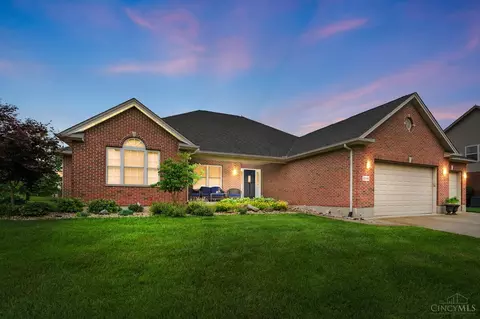 1548 Alexander Dr, Hamilton, OH 45013