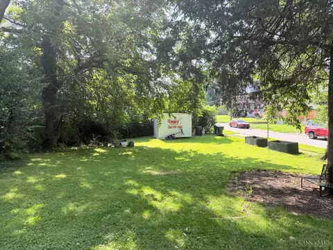 Exterior - 934 Sunset Ave, Cincinnati, OH 45205 photo 3 of 3