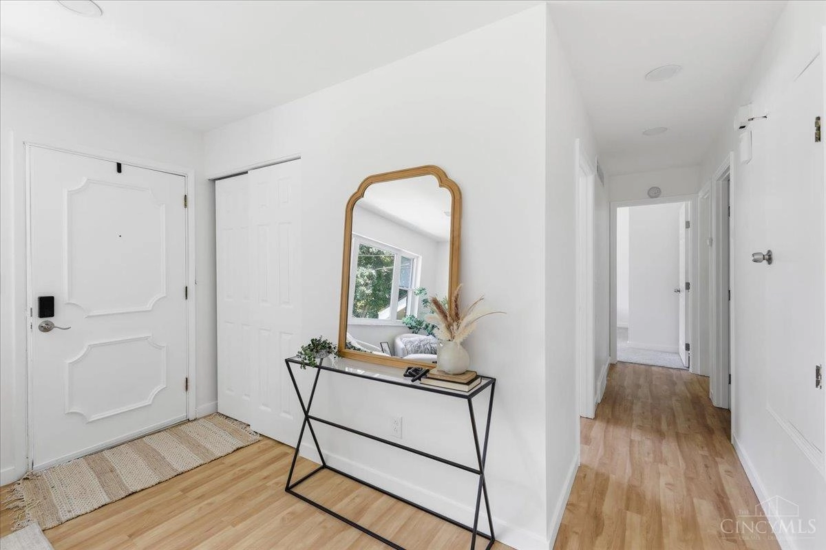 519 Norway Ave, Cincinnati, OH 45229 photo 4