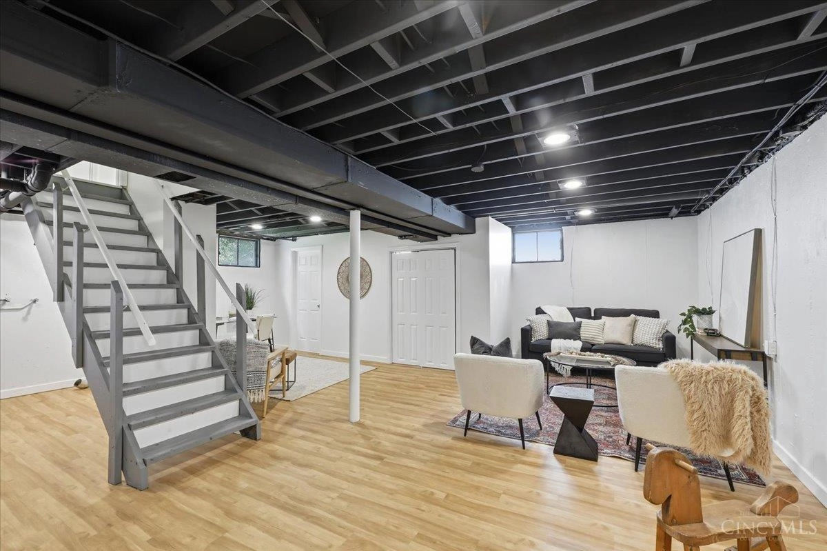 519 Norway Ave, Cincinnati, OH 45229 photo 24