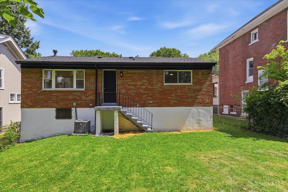 519 Norway Ave, Cincinnati, OH 45229 photo 29