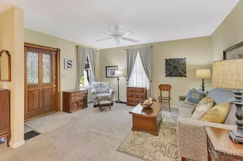 7431 Werner Ave, Mount Healthy, OH 45231 photo 2
