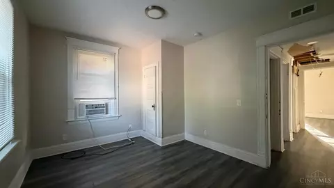 2478 Paris St, Cincinnati, OH 45219 photo 18