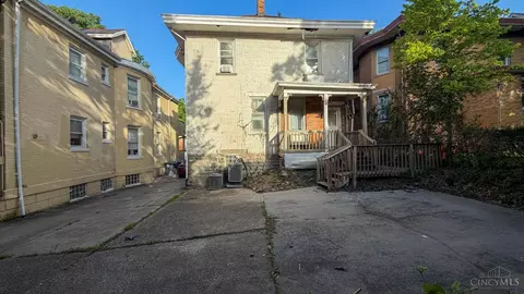 2478 Paris St, Cincinnati, OH 45219 photo 3