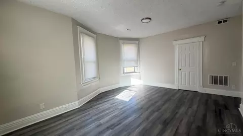 2478 Paris St, Cincinnati, OH 45219 photo 23