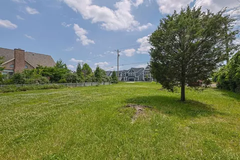 6330 Kugler Mill Rd, Sycamore Twp, OH 45236 photo 3