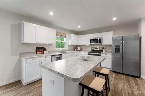 Kitchen - 5678 Julia Kate Dr, Morrow, OH 45152 photo 1 of 3