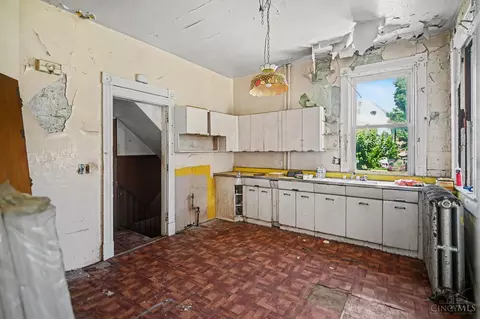 7126 River Rd, Cincinnati, OH 45233 photo 6