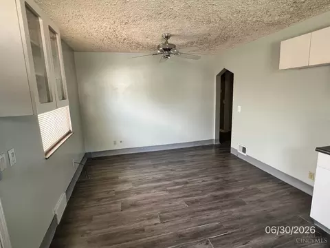 5153 Highview Dr, Cincinnati, OH 45238 photo 7